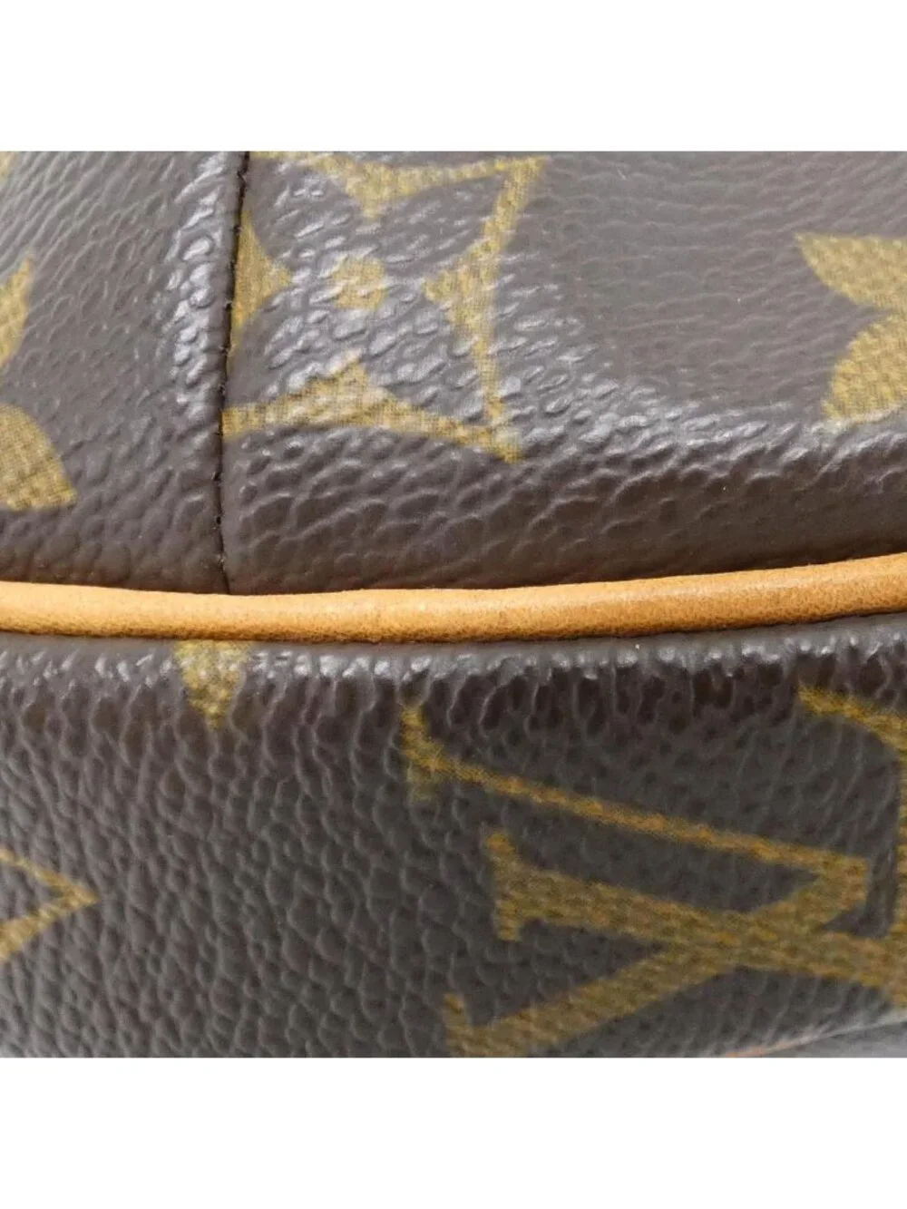 Louis Vuitton Monogram Croissant MM Shoulder